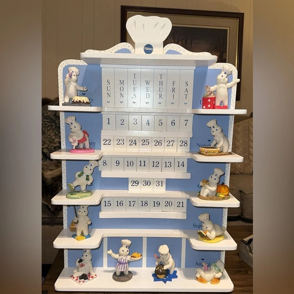 The Pillsbury Doughboy™ Wooden Calendar/Figurines The Danbury Mint Vintage - Picture 4 of 11
